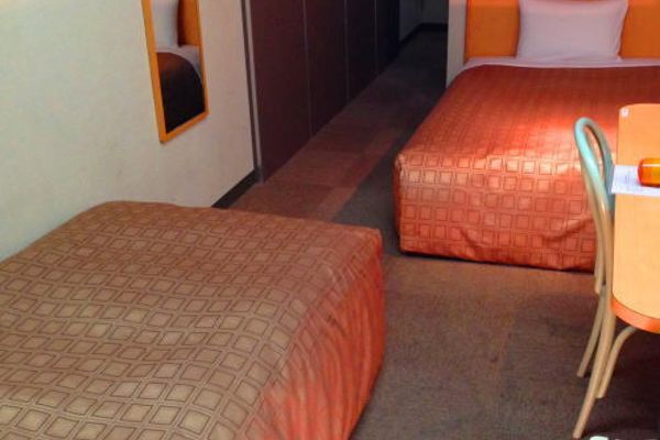 Takasaki Ekimae Plaza Hotel (Takasaki-shi)